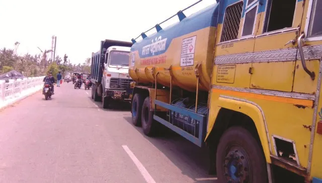 ବିଦ୍ୟୁତ୍ ସଂଯୋଗ ପାଇଁ ବଢ଼ିଲା ଅସନ୍ତୋଷ : ପୁରୀ-ସାତପଡ଼ା ରାଜପଥ ୮ ଘଣ୍ଟା ବନ୍ଦ