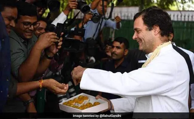 ୪୯ରେ ପଦାର୍ପଣ କଲେ ରାହୁଲ