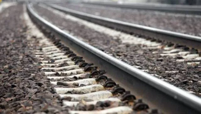 ଟ୍ରେନ୍‌ରେ କଟି ବୃଦ୍ଧ ମୃତ