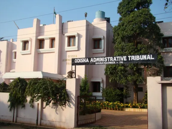 ରେଞ୍ଜ ଅଫିସର ପଦୋନ୍ନତି ପ୍ରସଂଗରେ ନିୟମ ଉଲ୍ଲଂଘନ ଅଭିଯୋଗ, ରାଜ୍ୟ ସରକାରଙ୍କୁ ସ୍ୟାଟ୍‌ଙ୍କ ନୋଟିସ୍