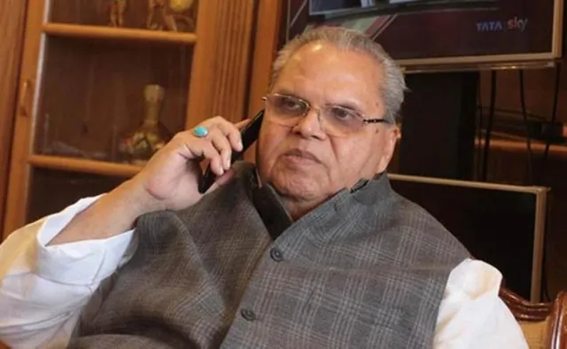 ଆତଙ୍କବାଦୀଙ୍କୁ ପ୍ରସ୍ତାବ ଦେଲେ ଜମ୍ମୁ-କାଶ୍ମୀର ରାଜ୍ୟପାଳ :ଅସ୍ତ୍ରଶସ୍ତ୍ର ଛାଡ, ସାଙ୍ଗରେ ଆସି ମଧ୍ୟାହ୍ନ ଭୋଜନ କର