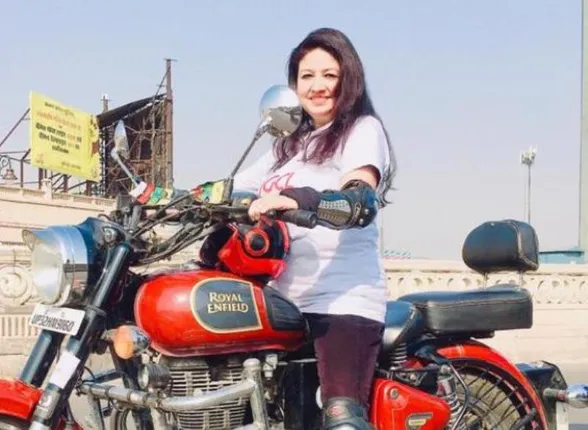 ପଢନ୍ତୁ ଏହି ମହିଳା ବାଇକର୍ସଙ୍କ କାହାଣୀ, ଯିଏ କି ବଦଳାଇଲେଣି ଅନେକ ଲୋକଙ୍କ ଜୀବନ