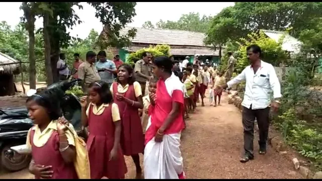 ଇରିଙ୍ଗାଝରଣ ବେସରକାରୀ ଆଶ୍ରମ ବିଦ୍ୟାଳୟରେ ପ୍ରଶାସନର ଚଢ଼ାଉ: ୬୨ଜଣ ଛାତ୍ରଛାତ୍ରୀଙ୍କୁ ଉଦ୍ଧାର