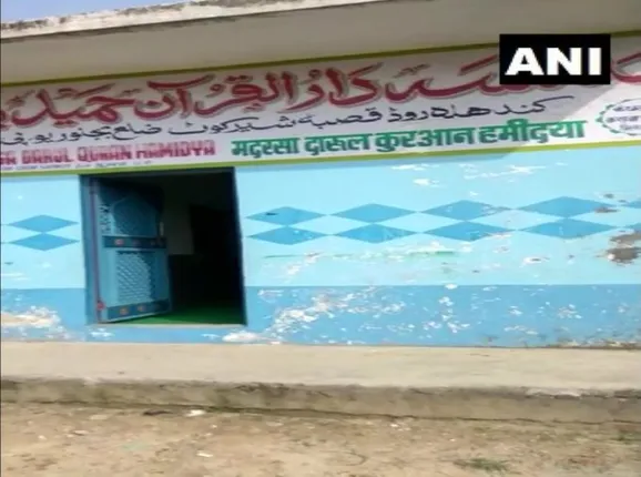 ମଦ୍ରାସାରୁ ଜବତ ହେଲା ବିସ୍ଫୋରକ, ୬ ସନ୍ଦିଗ୍ଧ ଗିରଫ