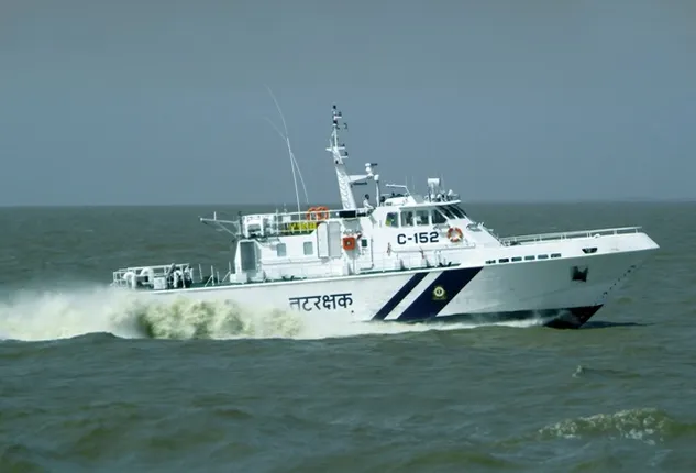 ୮ ମତ୍ସ୍ୟଜୀବୀଙ୍କୁ ଉଦ୍ଧାର କଲା ତଟରକ୍ଷୀ ବାହିନୀ