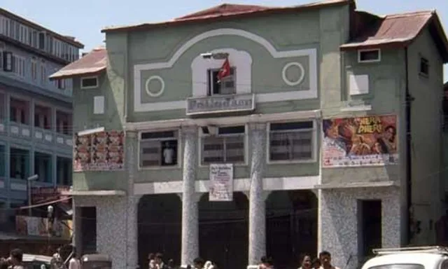 ଦୀର୍ଘ ୩୦ ବର୍ଷ ପରେ କାଶ୍ମୀର ଉପତ୍ୟାକାରେ ଖୋଲିବ ଫିଲ୍ମ ହଲ୍‌