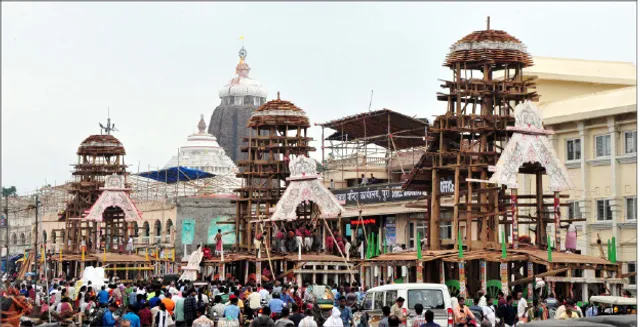 ରଥଖଳା ଚଳଚ‌ଞ୍ଚଳ, ଲାଗିଲା ଦୁଆର, ଚାଲିଛି ସିଂହାସନ କାମ