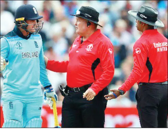 ବାସନ୍ଦରୁ ବର୍ତିଲେ ରୟ; ଫାଇନାଲ୍‌ ଖେଳିବେ