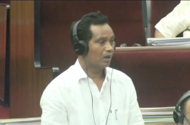 ‘ଅବକ୍ଷୟମୁଖୀ’ ବିଶେଷଣ ବାଧିଲା! ବିଧାନସଭାକୁ ବିଭ୍ରାନ୍ତ କଲେ ମନ୍ତ୍ରୀ