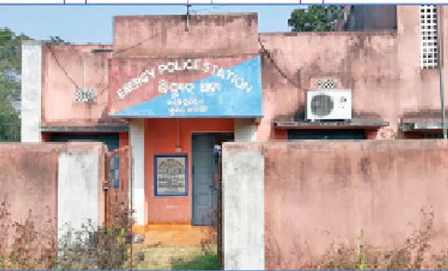 କୋମାରେ ବିଦ୍ୟୁତ୍‌ ଥାନା