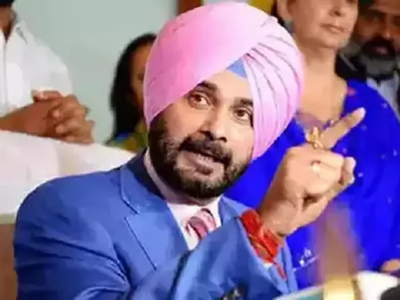 ଶେଷରେ ପଞ୍ଜାବ କଂଗ୍ରେସର ଅଧ୍ୟକ୍ଷ ହେଲେ ନବଜୋତ ସିଂହ ସିଦ୍ଧୁ, ସିଦ୍ଧୁଙ୍କ ସହ ରହିବେ ଚାରି ଜଣ କାର୍ଯ୍ୟକାରୀ ଅଧ୍ୟକ୍ଷ