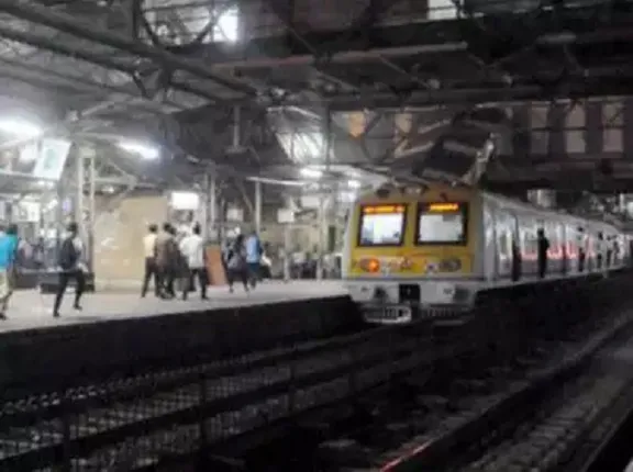 ରେଳବାଇରେ ପ୍ରାୟ ଅଢ଼େଇ ଲକ୍ଷ ପଦବୀ ଖାଲି !