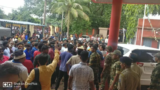 ରାୟଗଡ଼ା: ଗୋଷ୍ଠୀ ସଙ୍ଘର୍ଷ ପରେ ଥାନା ଘେରାଉ ଓ ରାସ୍ତା ଅବରୋଧ