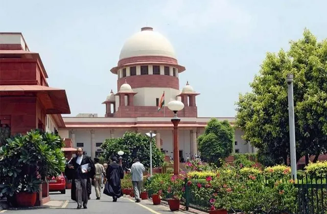 ସୁପ୍ରିମ୍‌ କୋର୍ଟଙ୍କ ନିର୍ଦ୍ଦେଶ: କଶ୍ମୀର ସ୍ଥିତି ସ୍ବାଭାବିକ କର