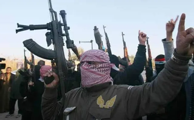 ଟୁରିଷ୍ଟ ଭିସା ନେଇ ପାକିସ୍ତାନ ଯାଉଛନ୍ତି, ଆତଙ୍କବାଦୀ ହୋଇ ଫେରୁଛନ୍ତି: ଜମ୍ମୁକଶ୍ମୀର ପୁଲିସ ମୁଖ୍ୟ