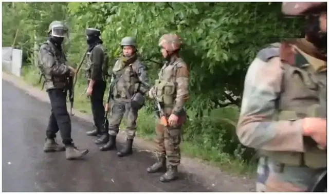 ସେନା ଭଳି ପୋଷାକ ନ ପିନ୍ଧିବାକୁ ଜମ୍ମୁ କଶ୍ମୀର ପୁଲିସର ଅନୁରୋଧ