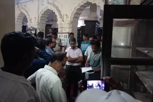 ବିଶ୍ୱସ୍ତରୀୟ ପାଠାଗାରରେ ପରିଣତ ହେବ ଐତିହାସିକ ଏମାର ମଠର ‘ରଘୁନନ୍ଦନ ଲାଇବ୍ରେରି’: ପୁରୀ ଜିଲ୍ଲାପାଳ 