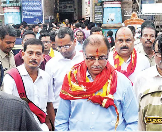 ଶ୍ରୀମନ୍ଦିରରେ ବାନା ଲାଗି କଲେ ହାଇକୋର୍ଟ ମୁଖ୍ୟ ବିଚାରପତି