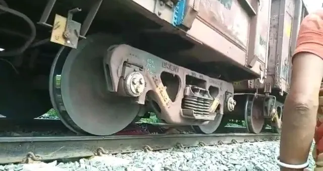 ମାଲବାହୀ ଟ୍ରେନ୍‌ ଧକ୍କାରେ ଯୁବକ ମୃତ