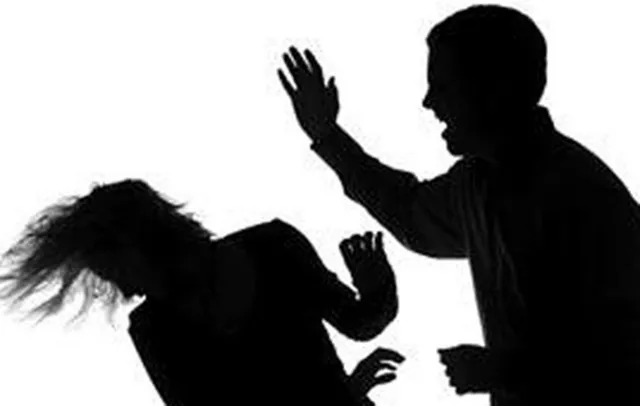 ମଦ ପିଇବାକୁ ବାରଣ କରିବାରୁ ବାପା, ମା’ଙ୍କୁ ପିଟିଲା ପୁଅ