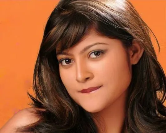 ଏମ୍‌ଟିଭିରେ ପ୍ରସାରିତ ଲୋକପ୍ରିୟ ରିଅଲିଟି ଶୋ’ ଏସ୍ ଅଫ୍‌ ସ୍ପେସ୍’ର ଦ୍ବିତୀୟ ସ˚ସ୍କରଣରେ ପ୍ରକୃତି