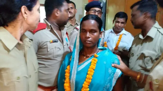 ପ୍ରଶାସନ ଶୁଣିଲାନି ଦୁର୍ନୀତି ଅଭିଯୋଗ : ବ୍ଲକ୍‌ ଉପାଧ୍ୟକ୍ଷ ଓ ସମିତିସଭ୍ୟାଙ୍କ ଆତ୍ମାହୁତି ଉଦ୍ୟମ