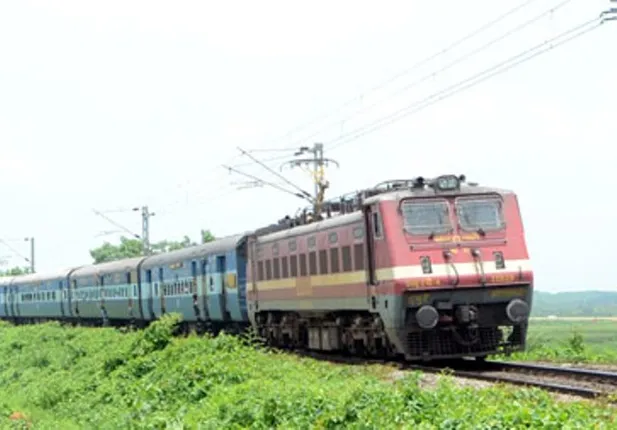 ଆଧୁନିକୀକରଣ କାର୍ଯ୍ୟ ପାଇଁ ଟ୍ରେନ୍‌ ବାତିଲ୍‌