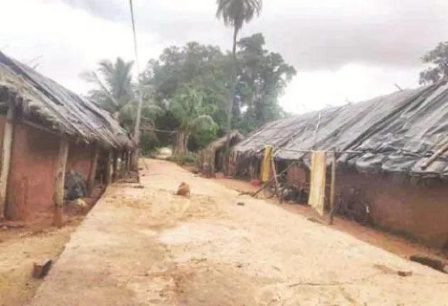 ସରକାରୀ ଯୋଜନାଠୁ ବହୁ ଦୂରରେ ରାଣିଗୁମା ଗାଁ; ଦୁର୍ନୀତିଖୋର କର୍ମଚାରୀମାନଙ୍କ ପାଇଁ ସବୁ ଯୋଜନା ବାଟବଣା