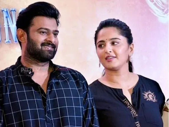 ନିଜ ବିବାହ ଓ ଅନୁଷ୍କାଙ୍କୁ ନେଇ ମୁହଁ ଖୋଲିଲେ ପ୍ରଭାସ