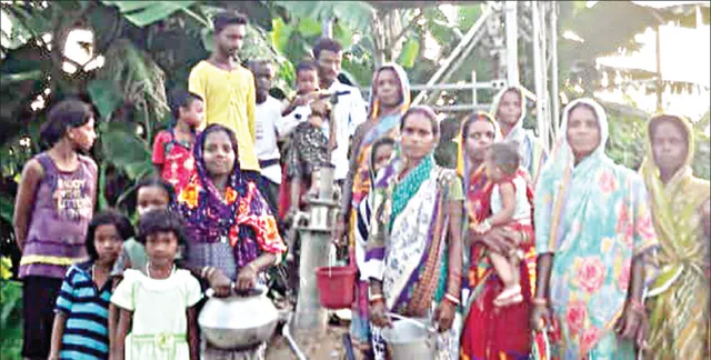 କାମରେ ଆସୁନି ବିଲିପଡ଼ା ପାଣି ଯୋଗାଣ ପ୍ରକଳ୍ପ: ପ୍ରତିବାଦରେ ମହିଳାଙ୍କ ରାସ୍ତାରୋକ