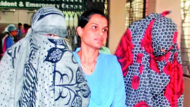 ଗିରଫ ୫ ମହିଳାଙ୍କ ଫୋନ୍‌ରୁ ମିଳିଲା ନାମୀଦାମୀ ନେତା, ମନ୍ତ୍ରୀ ଓ ଅଫିସରଙ୍କ ୧ହଜାରରୁ ଊର୍ଧ୍ୱ ଅଶ୍ଳୀଳ ଭିଡିଓ