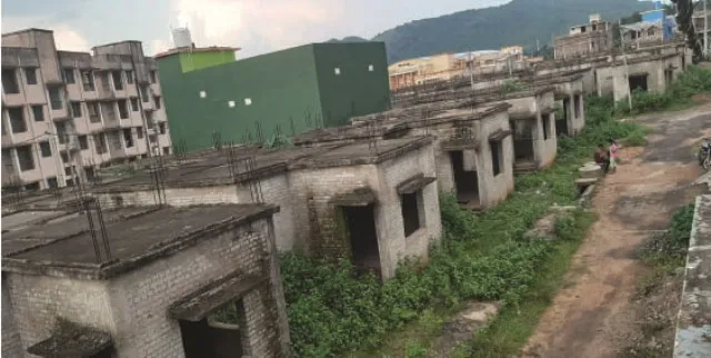 ନୟାଗଡ଼ : ଅସ‌ାମାଜିକ ଯୁବକଙ୍କ ଆଡ଼ାସ୍ଥଳୀ ପାଲଟିଛି ହାଉସିଂ ବୋର୍ଡ କଲୋନି, ପ୍ରସ୍ତୁତ ହେଉଛି ଅପରାଧର ବ୍ଲୁ ପ୍ରିଣ୍ଟ୍, ଆଶଙ୍କାରେ କଲୋନି ବାସିନ୍ଦା