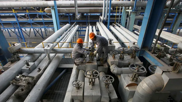 ଇରାନ-ଆମେରିକା ଉତ୍ତେଜନା ମଧ୍ୟରେ ୭ ମାସର ସର୍ବୋଚ୍ଚ ସ୍ତରରେ ପହଞ୍ଚିଲା ତେଲ ଦର, ଭାରତ ସରକାରଙ୍କ ଚିନ୍ତା ବଢ଼ିଲା