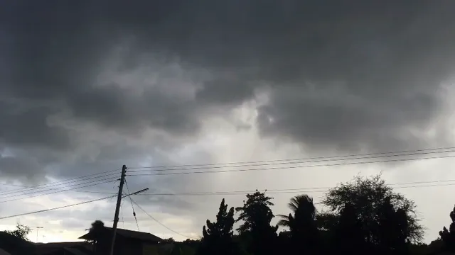 ୧୪ରେ ଉତ୍ତର ଓ ପଶ୍ଚିମ ଓଡ଼ିଶାରେ ହାଲୁକା ବର୍ଷା ସମ୍ଭାବନା