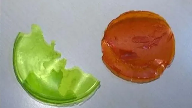 ଆଳୁରୁ ପ୍ଲାଷ୍ଟିକ ଉଦ୍ଭାବନ କରି କମାଲ କଲେ ୨୦ ବର୍ଷୀୟ ଛାତ୍ର