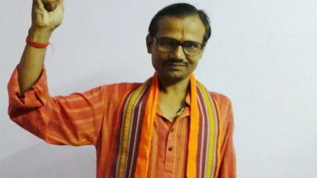 ହିନ୍ଦୁ ସମାଜ ପାର୍ଟି ନେତା କମଲେଶ ତିଓ୍ଵାରୀଙ୍କୁ ହତ୍ୟା, ଚା’ ପିଇସାରି ଗଳା କାଟିଲେ ଅଜଣା ଆକ୍ରମଣକାରୀ