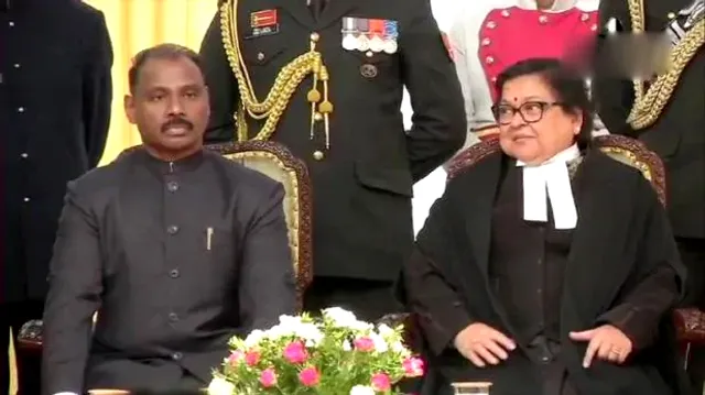 ଜମ୍ମୁ-କଶ୍ମୀରର ପ୍ରଥମ ଉପରାଜ୍ୟପାଳ ଭାବେ ଶପଥ ଗ୍ରହଣ କରିଲେ ଓଡ଼ିଆ ଆଇଏଏସ୍ ଗିରିଶ ଚନ୍ଦ୍ର ମୁର୍ମୁ