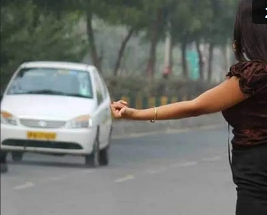 ଝିଅ ଯୁବକଙ୍କ ସହ ଶାରୀରିକ ସମ୍ପର୍କ ରଖୁଥିବା ବେଳେ ମା’ ଭିଡିଓ ବନାଇ କମାଉଥିଲେ ଟଙ୍କା