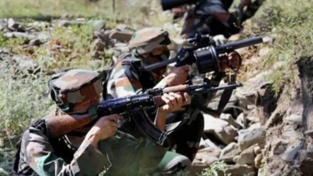 ଜମ୍ମୁ : ପାକିସ୍ତାନୀ ଆକ୍ରମଣକୁ ବିଫଳ କଲା ଭାରତୀୟ ସେନା, ଦୁଇ ପାକ୍‌ କମାଣ୍ଡୋ ମୃତ