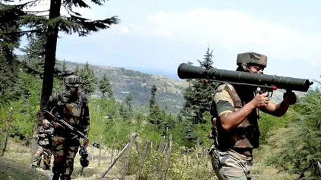 ଜମ୍ମୁ ଓ କଶ୍ମୀରରେ ପାକିସ୍ତାନୀ ସୈନିକଙ୍କ ଅସ୍ତ୍ରବିରତି ଉଲ୍ଲଂଘନ: ଦୁଇ ଯବାନ ସହିଦ ଓ ଜଣେ ନାଗରିକ ମୃତ