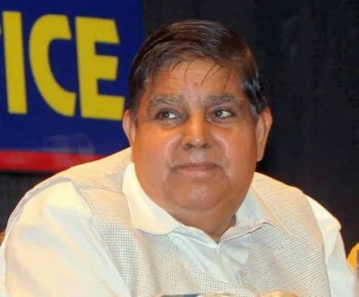 କାଳିପୂଜା ପାଇଁ ରାଜ୍ୟପାଳ ଧନଖଡ଼ଙ୍କୁ ମମତାଙ୍କ ଆମନ୍ତ୍ରଣ