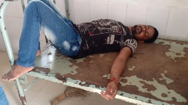 ମହିଳାଙ୍କ ମୃତ୍ୟୁକୁ କେନ୍ଦ୍ର କରି ବାଲେଶ୍ୱର ଜିଲ୍ଲା ମୁଖ୍ୟ ଚିକିତ୍ସାଳୟ ପରିସରରେ ଦୁଇ ଗୋଷ୍ଠୀ ହାତାହାତି