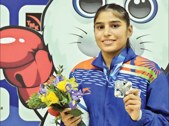 ବିଶ୍ବ ପ୍ରତିଯୋଗିତା ପଦାର୍ପଣରେ ମଞ୍ଜୁଙ୍କୁ ରୌପ୍ୟ, କବାଡ଼ିର କ୍ଷତି ମୁଷ୍ଟିଯୁଦ୍ଧରେ ଫାଇଦା: ମଞ୍ଜୁ