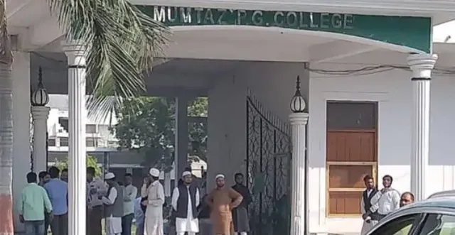 ଅଯୋଧ୍ୟା ରାୟ ପରେ ମୁସ୍‌ଲିମ୍‌ ପକ୍ଷରେ ଫାଟ, ମୁସ୍‌ଲିମ ଶିକ୍ଷାନୁଷ୍ଠାନରେ ଚାଲିଥିବା ବୈଠକରେ ଯୋଗ ଦେଲେନି ଅନେକ ନେତା