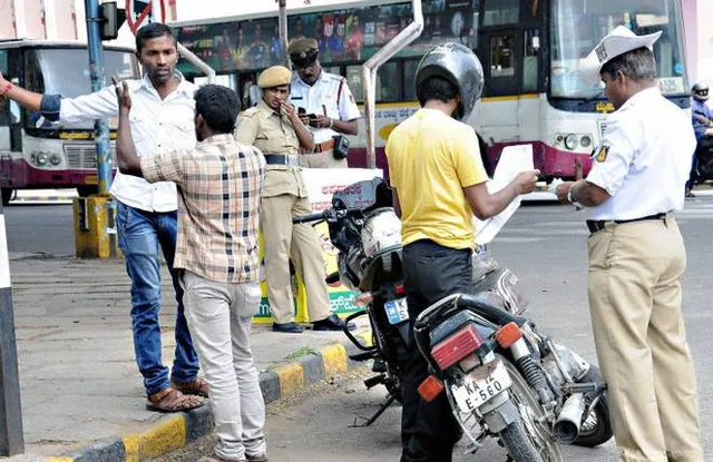 ଇ-ଚାଲାଣକୁ ଖାତିର ନାହିଁ, ଭୁବନେଶ୍ବର-କଟକରେ ଚିନ୍ତାଜନକ ସ୍ଥିତି