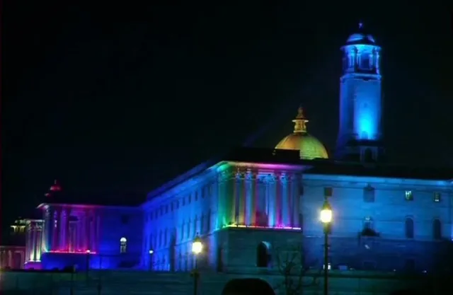 ସମ୍ବିଧାନ ଦିବସ ପାଇଁ ସଜେଇ ହେଲା ସଂସଦ ଓ ରାଷ୍ଟ୍ରପତି ଭବନ