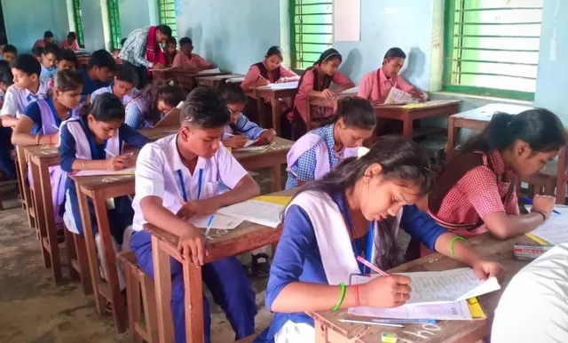 ଓଡ଼ିଶା ମାଧ୍ୟମିକ ସ୍କୁଲ ଶିକ୍ଷକ ସଂଘ ପକ୍ଷରୁ ମେଧା ଅନ୍ୱେଷଣ ପରୀକ୍ଷା ଅନୁଷ୍ଠିତ