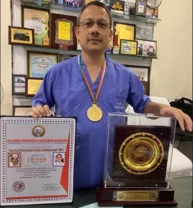 ସମ୍ ହସ୍ପିଟାଲ୍ ଡାକ୍ତର ଜାତୀୟସ୍ତରରେ ସମ୍ମାନିତ : ମନୋଜ ସାହୁଙ୍କୁ ‘ଭାରତରତ୍ନ ଡ. ଅବ୍‌ଦୁଲ କଲାମ ଉତ୍କର୍ଷ ସ୍ବର୍ଣ୍ଣପ଼ଦକ’