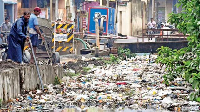 ଡ୍ରେନକୁ ଜଗିବା ପାଇଁ ବିଏମ୍‌ସି ଗଠନ କଲା ସ୍କ୍ଵାର୍ଡ