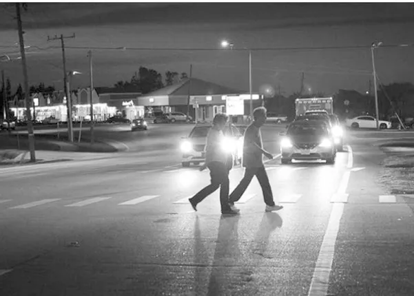 ଦର୍ପଣ: ଅସୁରକ୍ଷିତ ପଦଚାରୀ